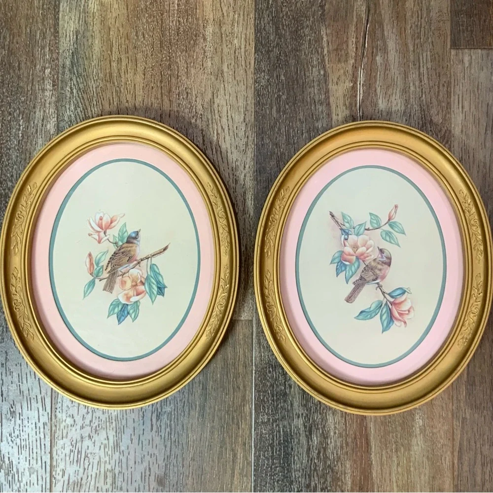 Charming Vintage Cottagecore Bird Art – Set of 2